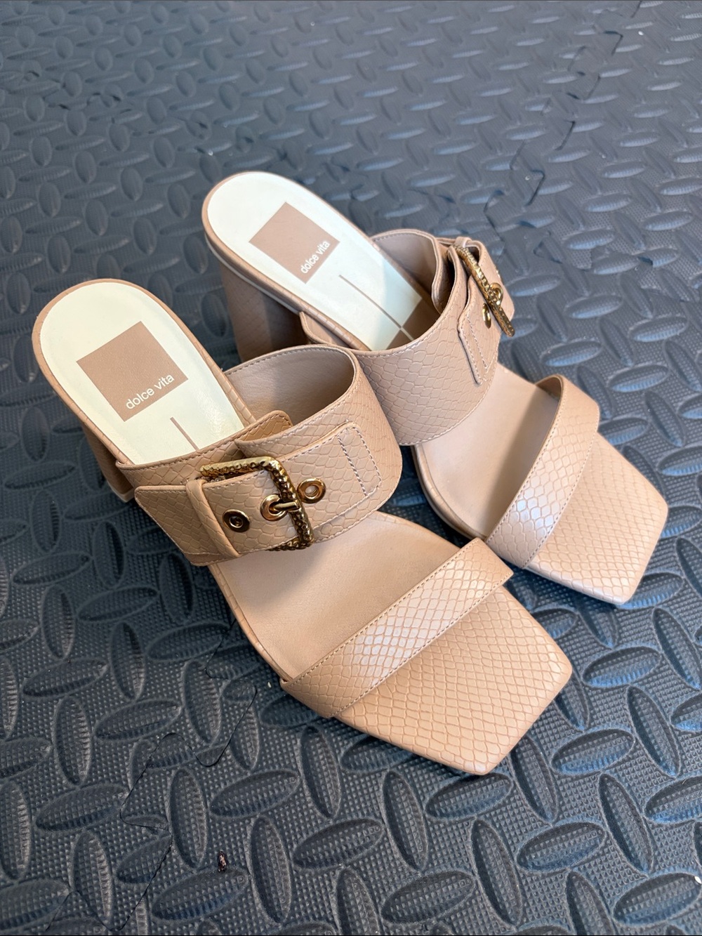 Dolce Vita Porsia Cafe Stella Blush Nude Buckle Block Heel Mules